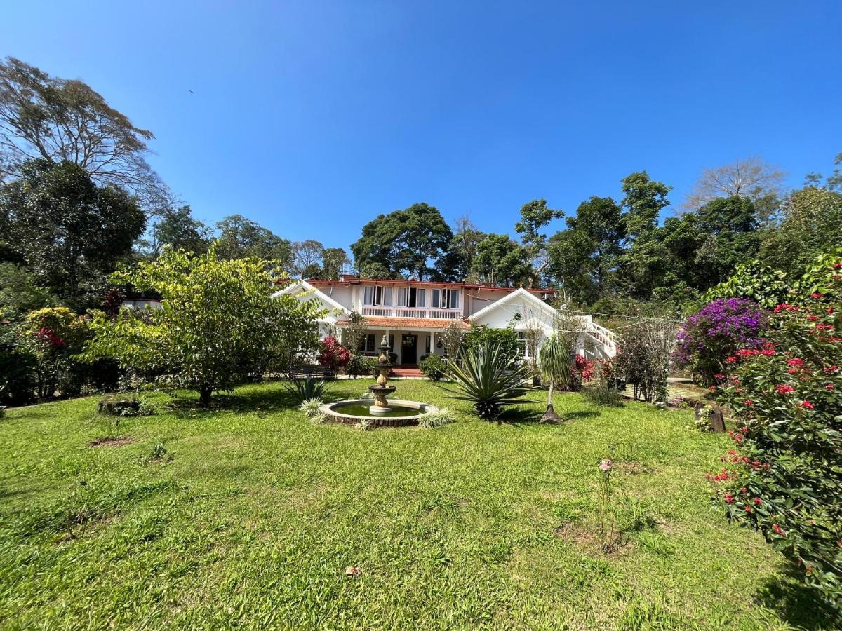 Robin Woods Homestay Sakleshpur Eksteriør billede
